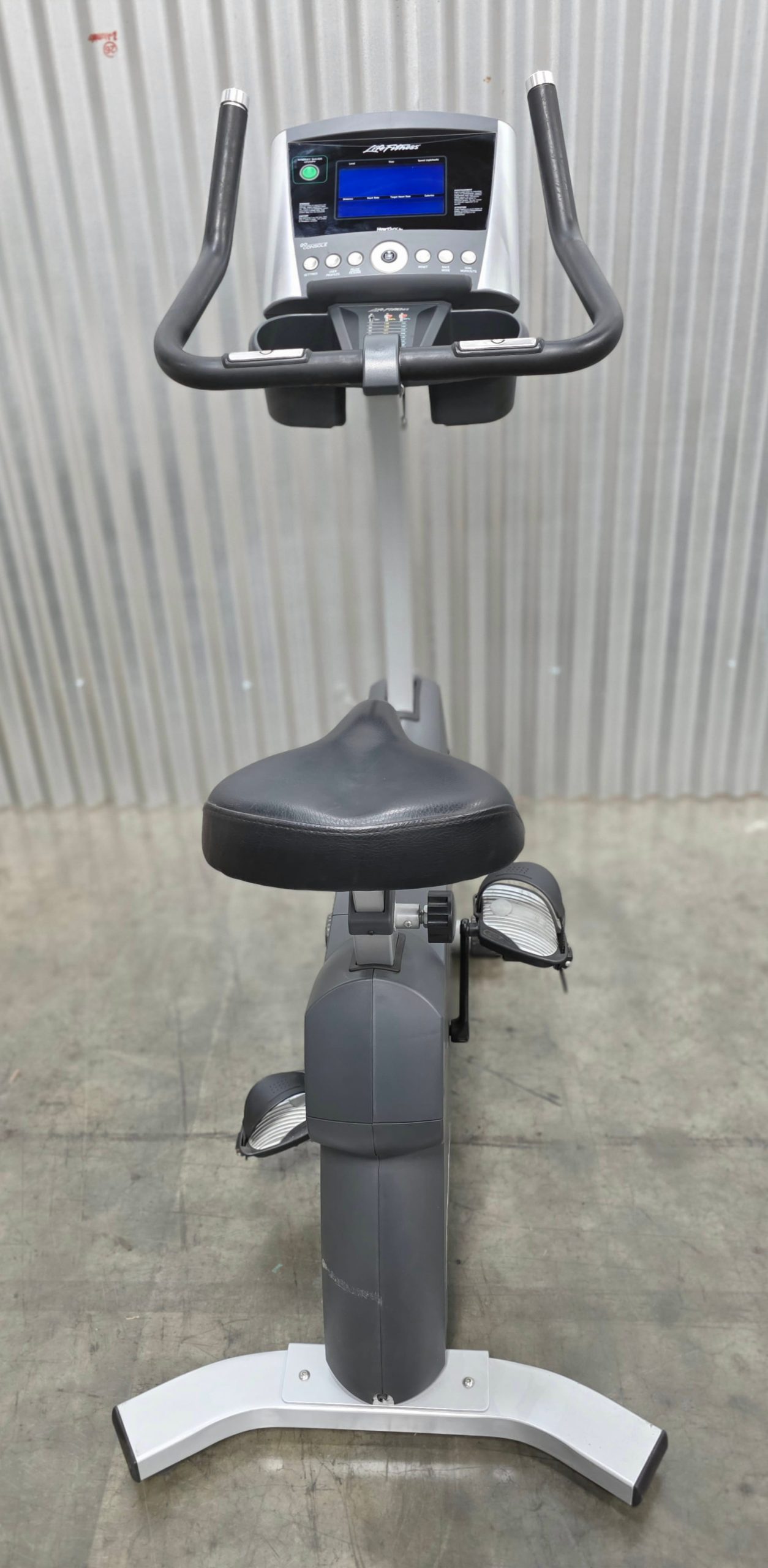 Life Fitness C3 Upright Bike - USED