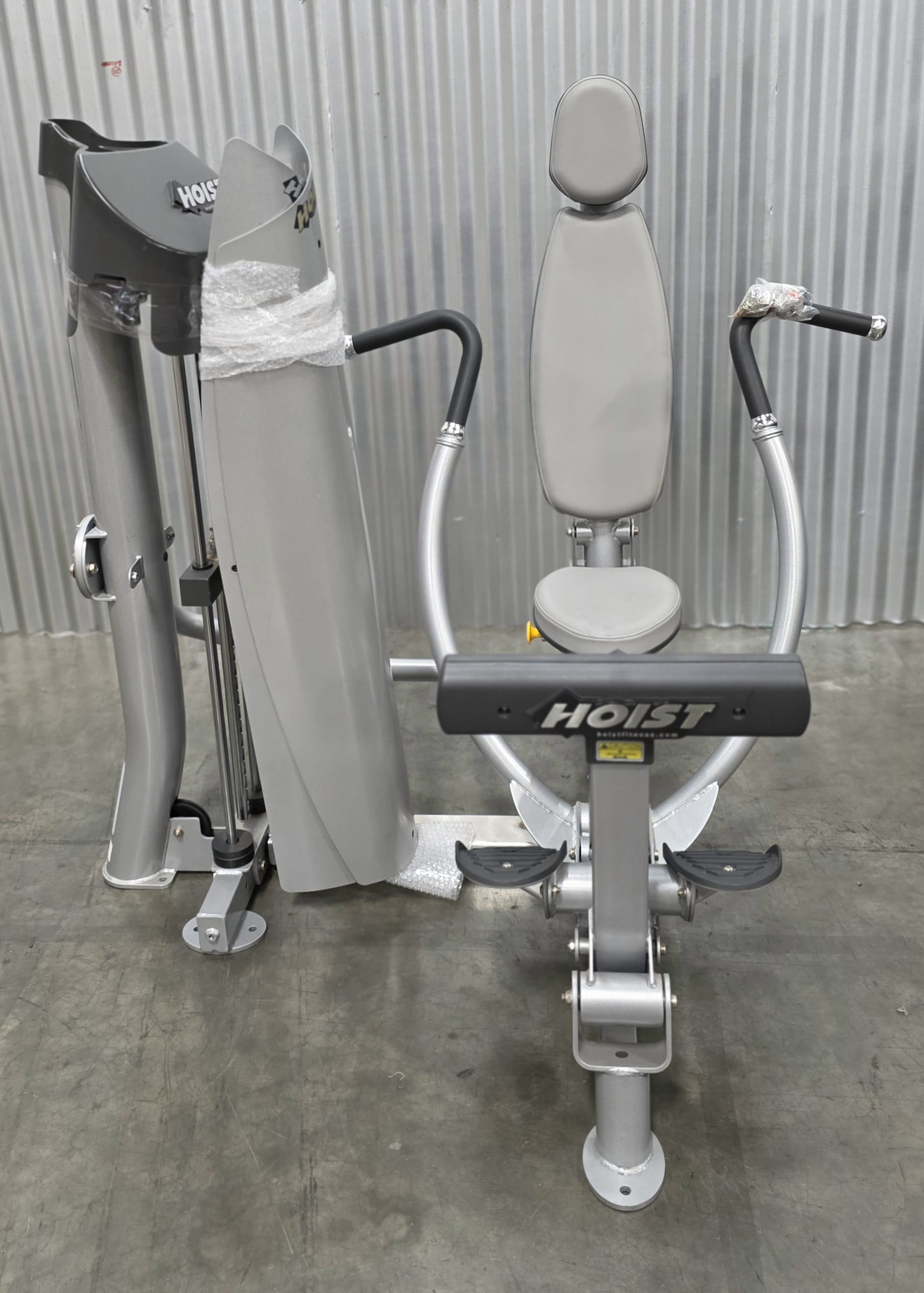 HOIST® RS-1301 Commercial Chest Press - USED
