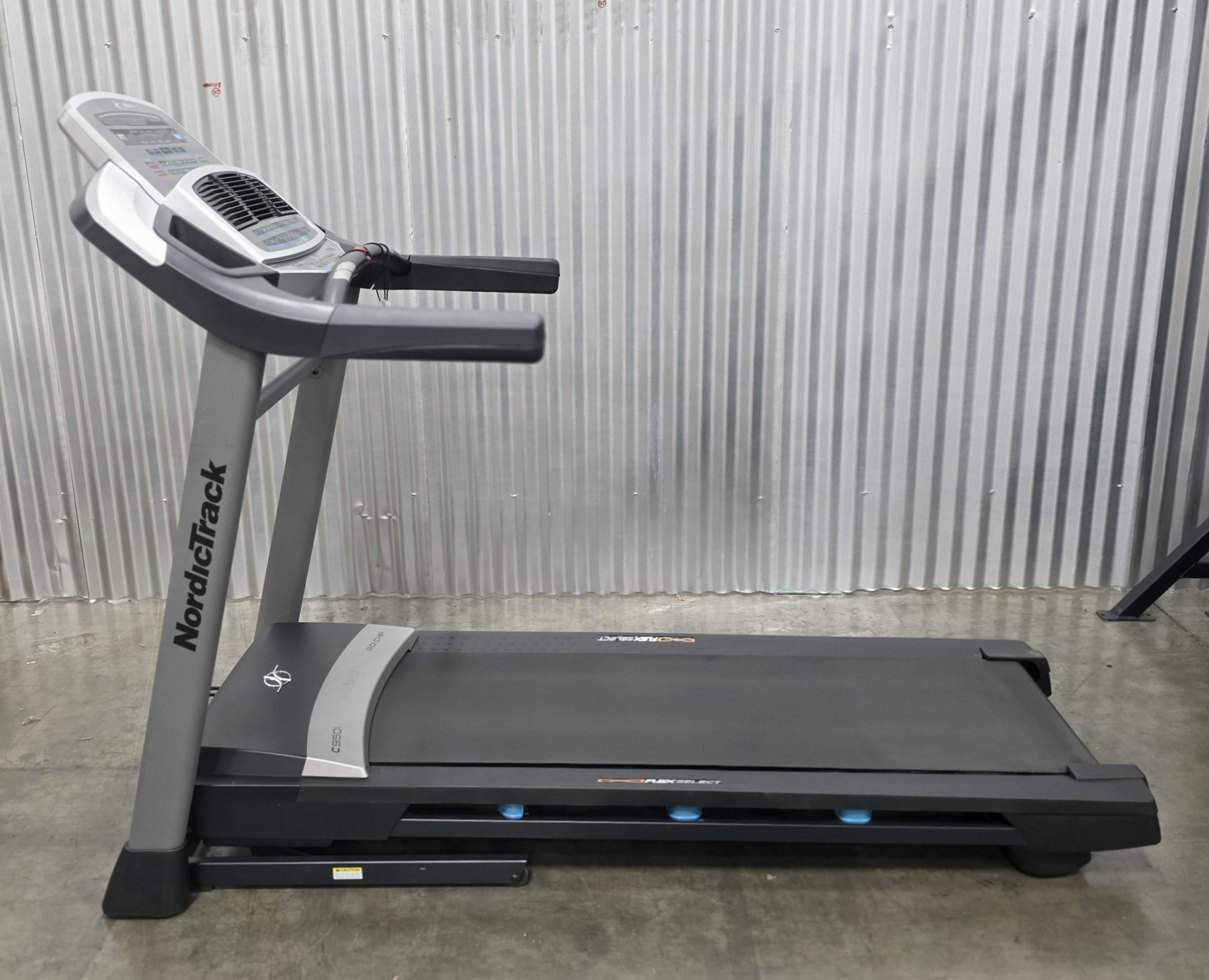 NordicTrack C950i Folding Treadmill - USED