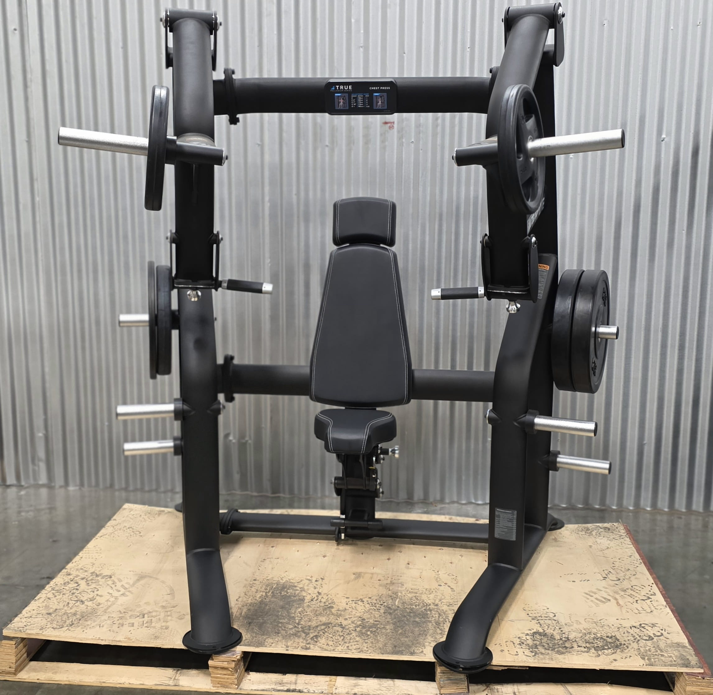 TRUE Fitness Palladium PLS-0100 (Plate-Loaded) - Slightly USED