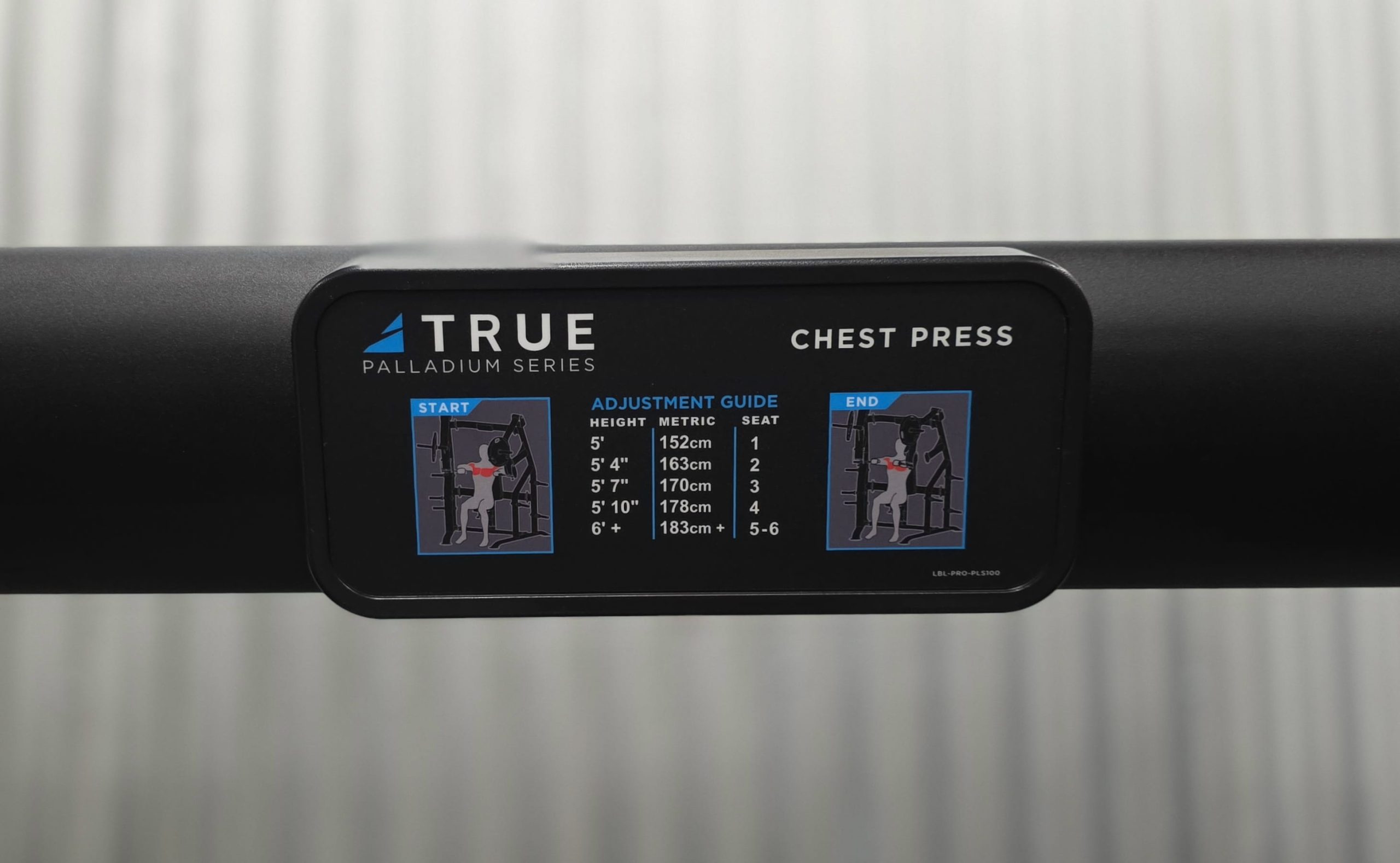 TRUE Fitness Palladium PLS-0100 (Plate-Loaded) - Slightly USED