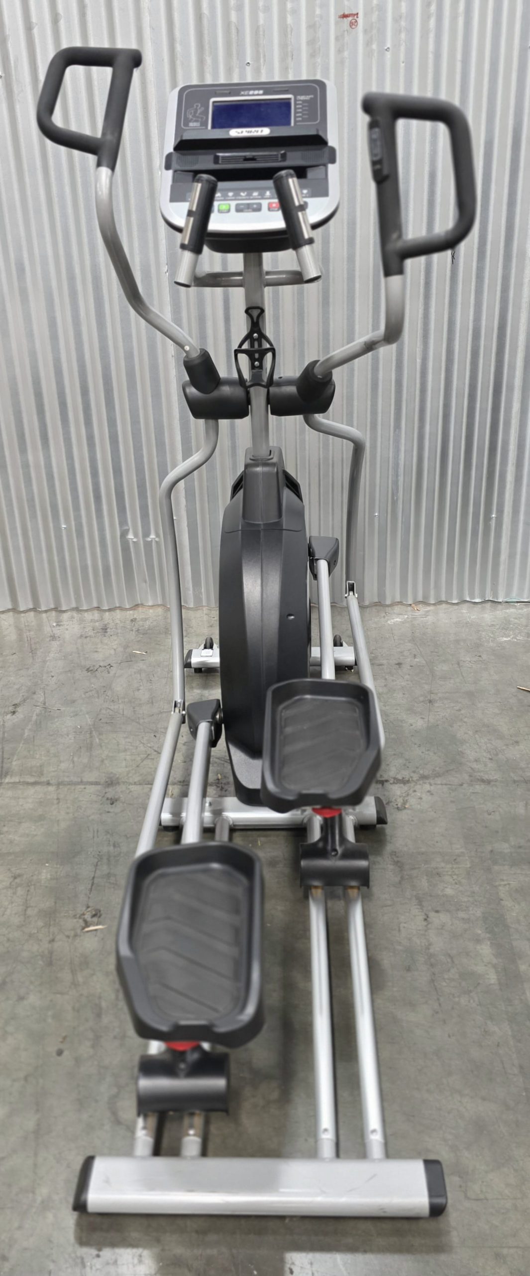 Spirit Fitness XE295 Elliptical - USED