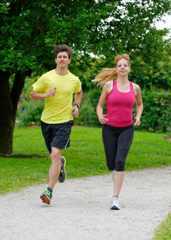stay fit while traveling 2