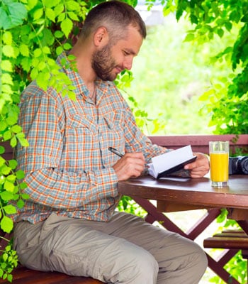 weight loss motivation man with journal